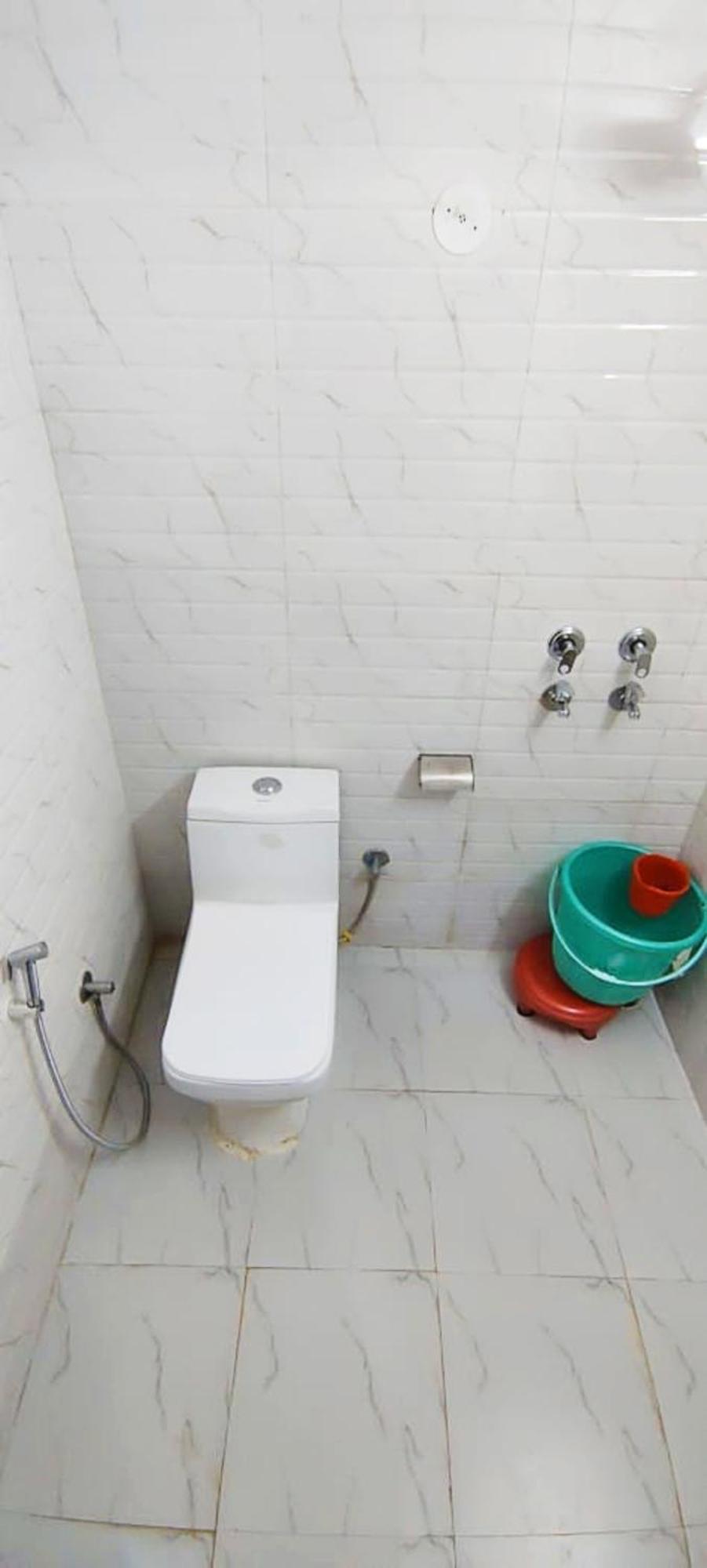 Luxury Rooms In Safdarjung Enclave Near Aiims & Safdarjung Hospital New Delhi Exteriör bild