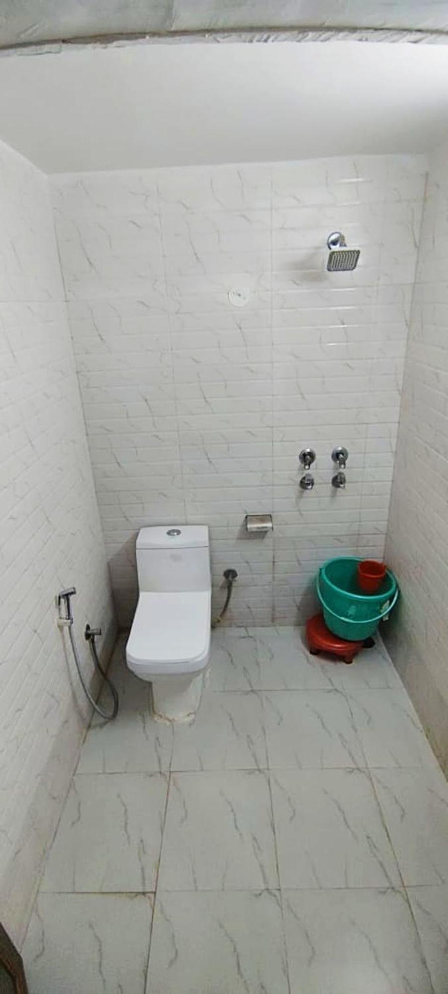 Luxury Rooms In Safdarjung Enclave Near Aiims & Safdarjung Hospital New Delhi Exteriör bild